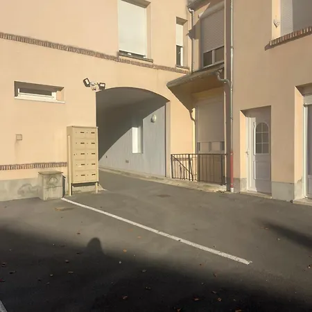 Apartamento Le 24 Rez-de-chaussee Hyper-centre Avec Place De Parking