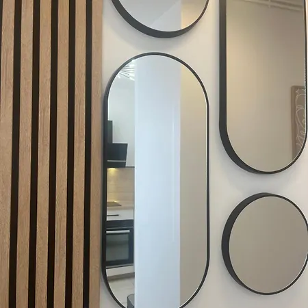 Le 24 Rez-de-chaussée Hyper-centre Avec Place De Parking Appartamento *