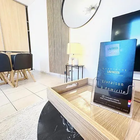 Apartamento Le 24 Rez-de-chaussee Hyper-centre Avec Place De Parking Épernay